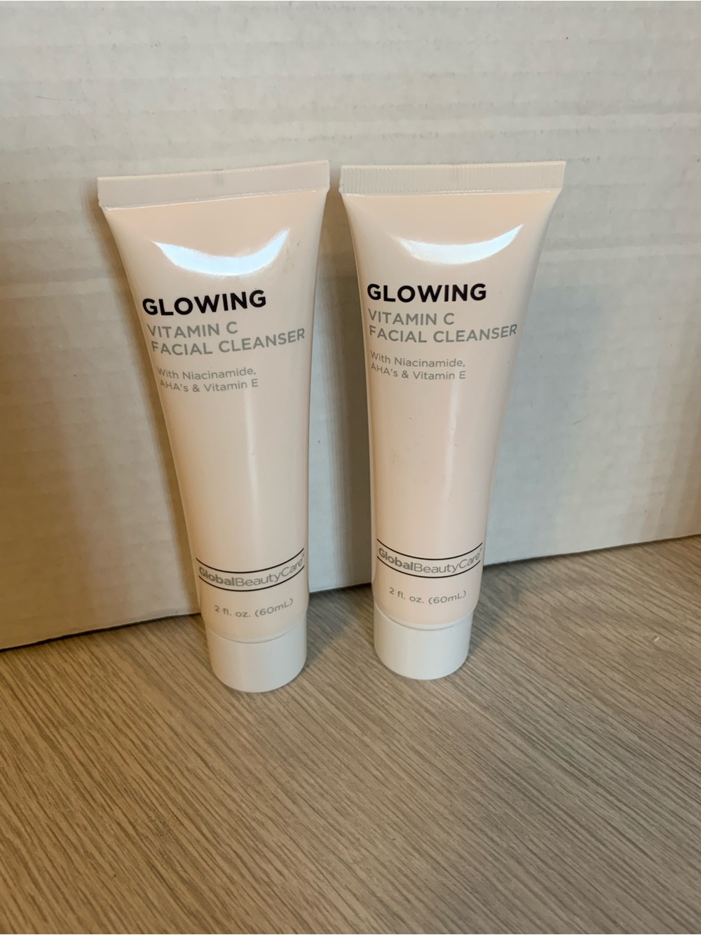 2 Glowing Vitamin C E Facial Cleanser Global Beauty Care Niacinamide 2fl oz NEW